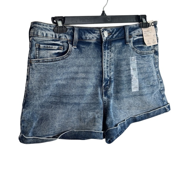 SO Mom Jean Shorts Womens Size 17 / 33 High Rise Stretch Denim 3" Inseam Cuffed - Picture 8 of 15